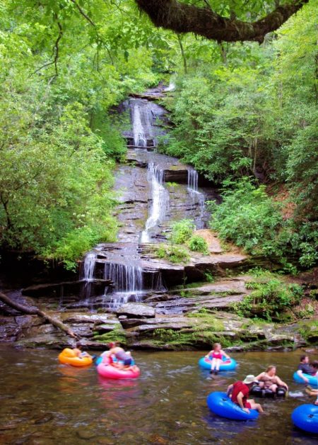 Deep Creek: Great stay-cation. Three waterfalls to hike!