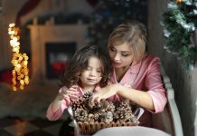 10 Easy Ways To Be Present This Christmas 10 Easy Ways To Be Present This Christmas