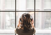 10 True Crime Podcast to Binge Right Now