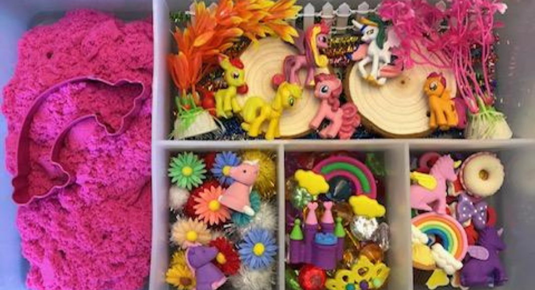 Create, Imagine, Play: DIY Playdough Kits 