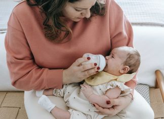 5 Instagram Accounts To Follow As A New Or Expecting Mom