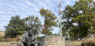 A {Very Unofficial} Guide To East Knox