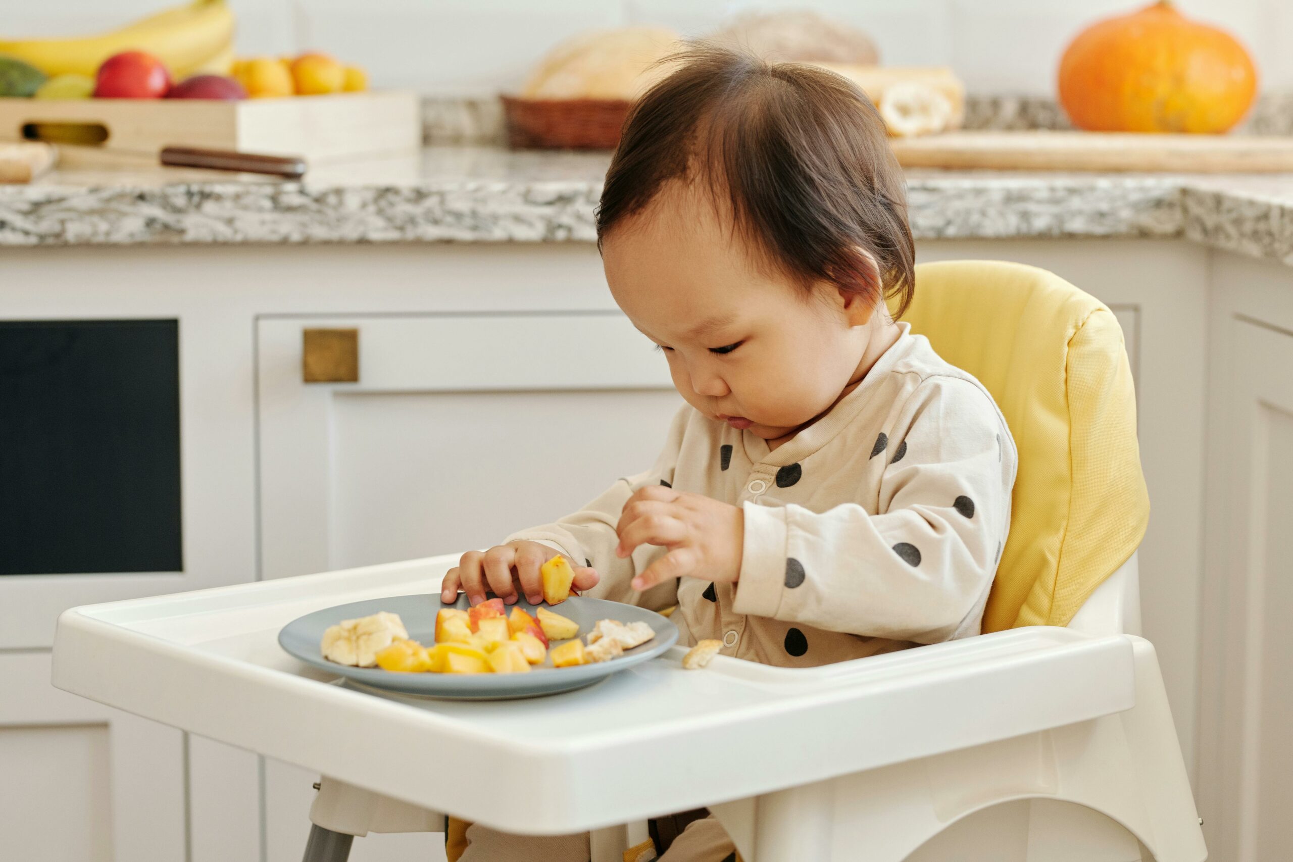 Everything My Toddler Ate Before 9am