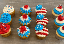 Easy July 4th Cupcakes